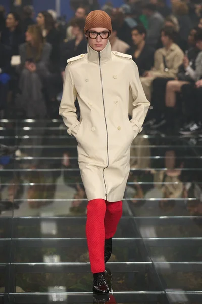 Look 20